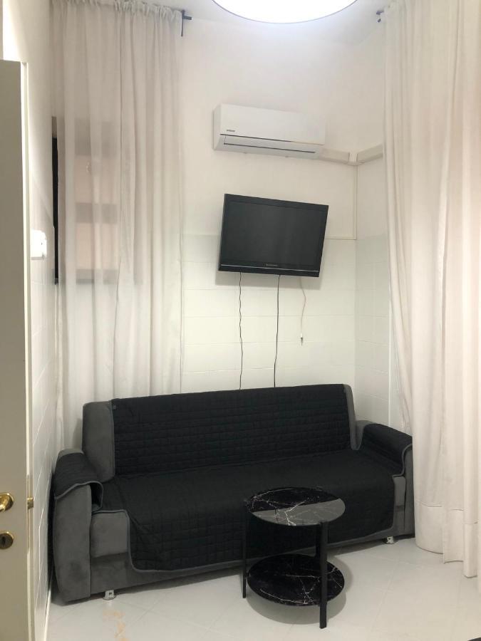 Cleopatra Hotel Катания Екстериор снимка