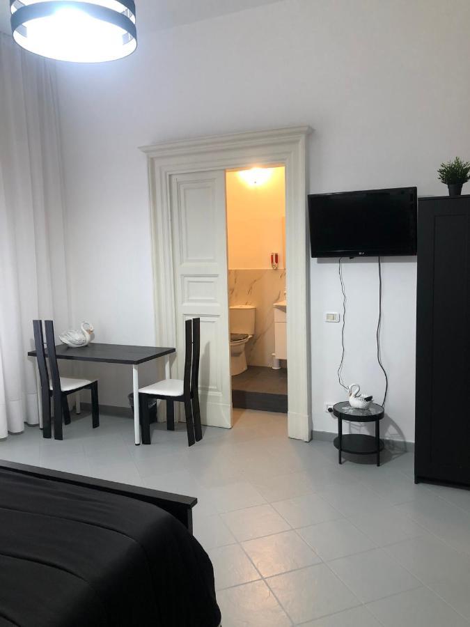 Cleopatra Hotel Катания Екстериор снимка